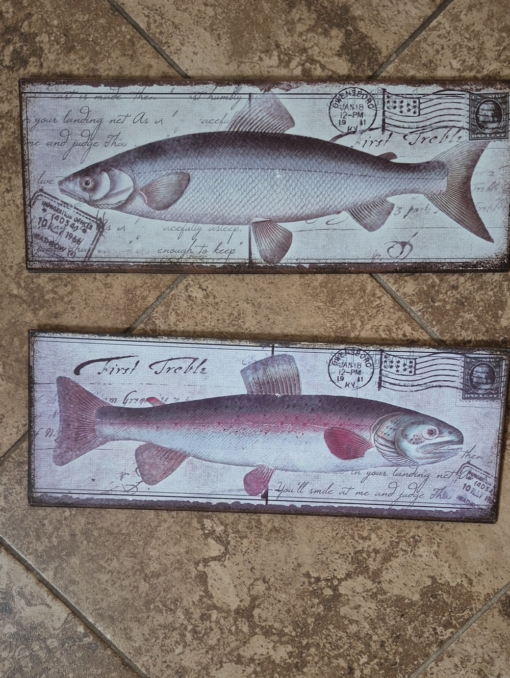 Coastal Fish Wall Plaque Pair โ Gray & Pink Fish Art